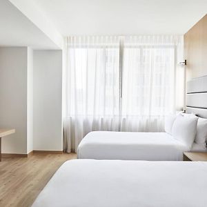Tradition Double Room Mobility accessible